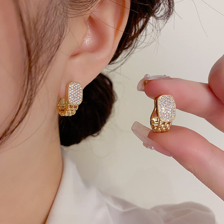 Dongdaemun High-grade Geometric Full Diamond Ear Clip