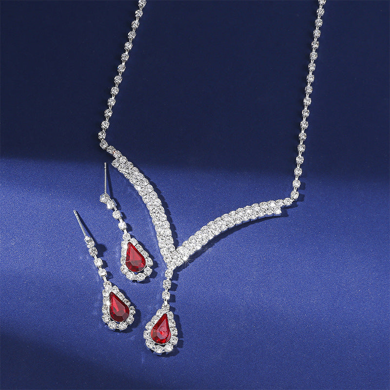 Exquisite Claw Chain Rhinestone Necklace And Earrings Suite