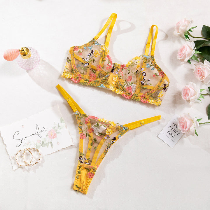 Floral Single Layer Bra With Steel Ring T-back Underwear Suit